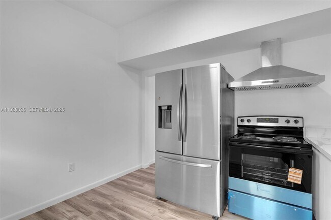 Building Photo - 26620 SW 136th Ave