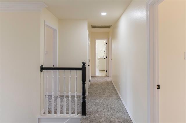 Building Photo - 3004 Normandy Dr