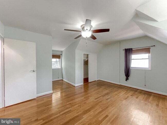 Building Photo - 13519 Grenoble Dr