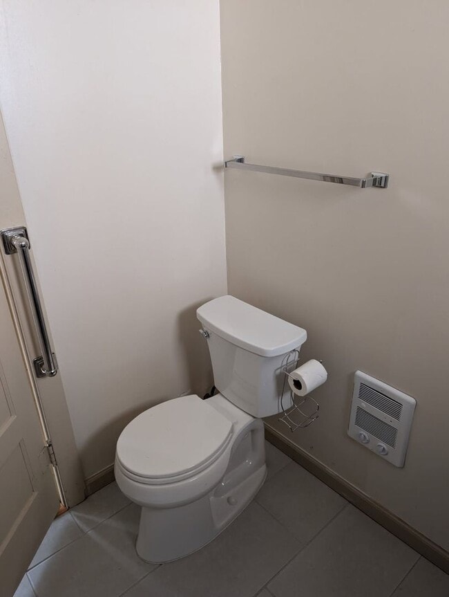 Building Photo - Adorable Jerome Home!! 2 Bedroom 1 Bath Contact Property Pros Property Management