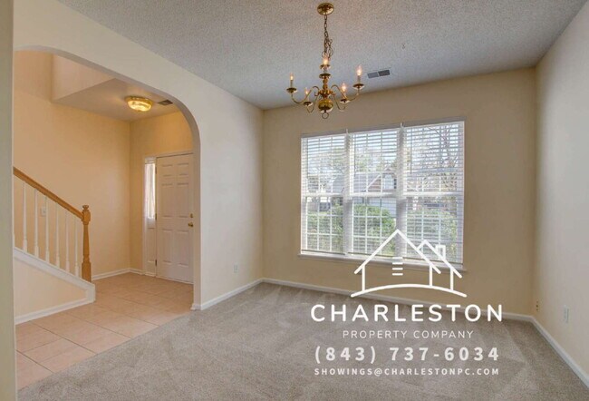Building Photo - 533 Tribeca Dr