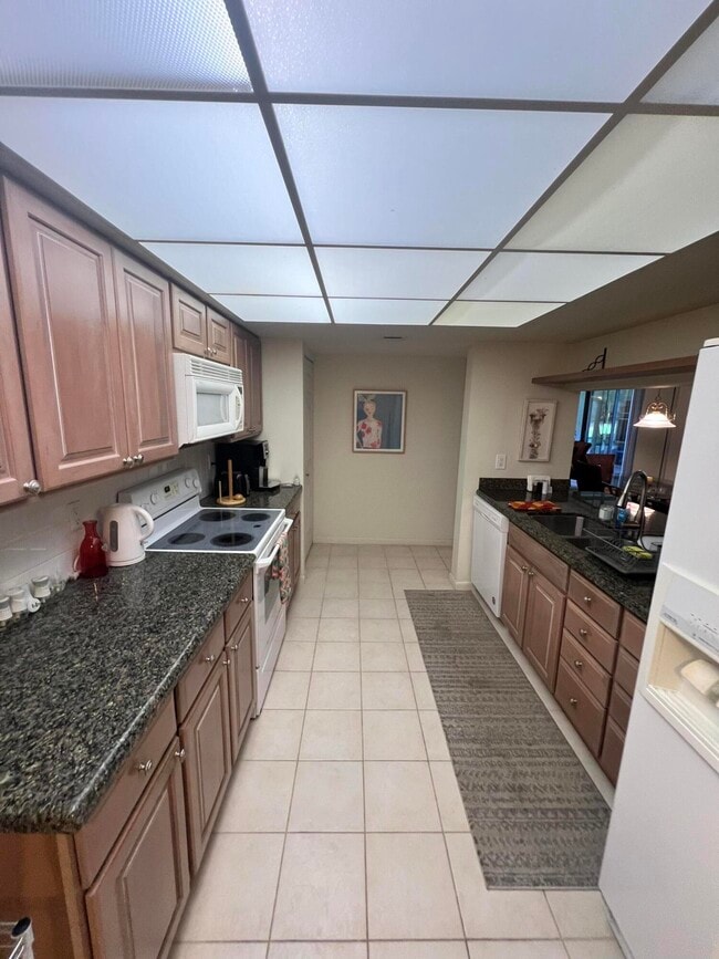 Building Photo - 2255 Lindell Blvd