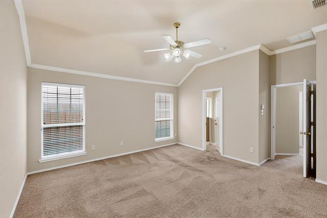 Building Photo - 9229 Azinger Dr