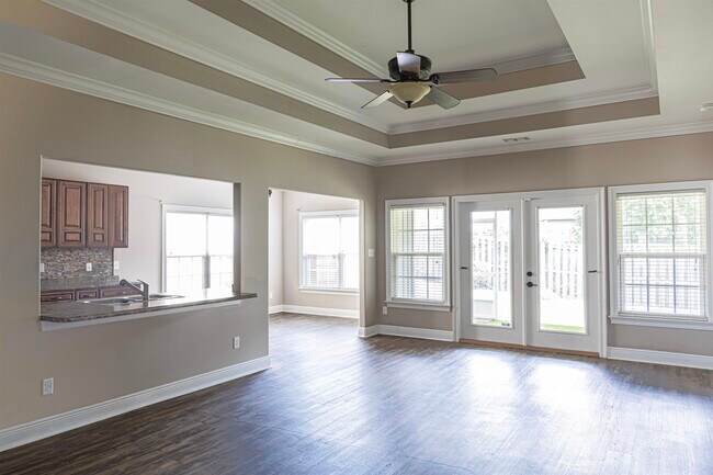 Building Photo - 2475 Tippecanoe Ridge