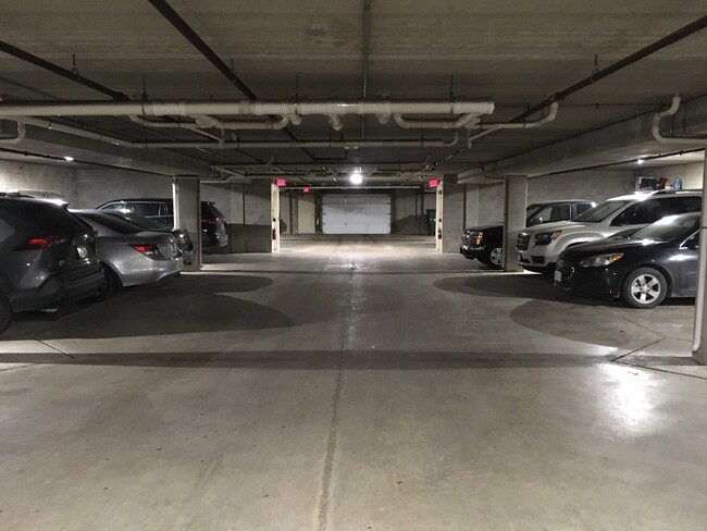 Underground parking - 135 W Oak Leaf Dr