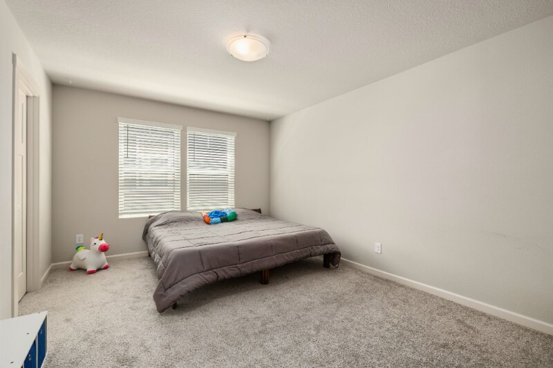 Building Photo - 4174 SE 76th Ave
