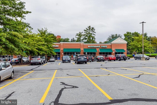 Building Photo - 6584 Madrigal Terrace