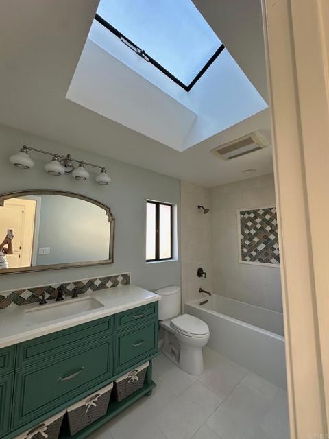 Building Photo - 2454 Torrejon Pl