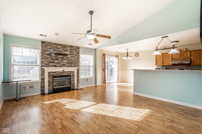 Building Photo - 9653 Aberdeen Ct