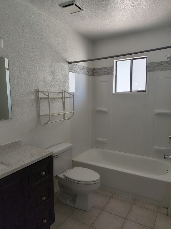 Building Photo - 16916 E Salida Dr