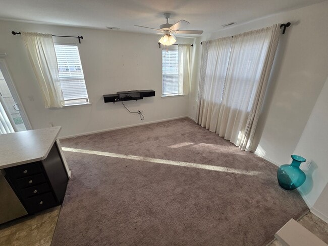 Building Photo - WOODLANDS AT WESTERN BRANCH