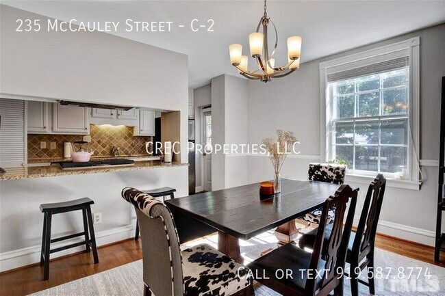 Building Photo - 235 McCauley St