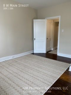 Building Photo - Renovated  2 Bed 1 Bath Townhome  For Rent!