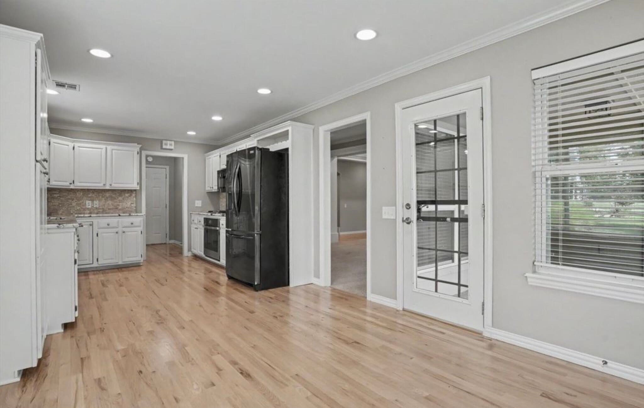 Building Photo - 412 N Forest Ridge Blvd