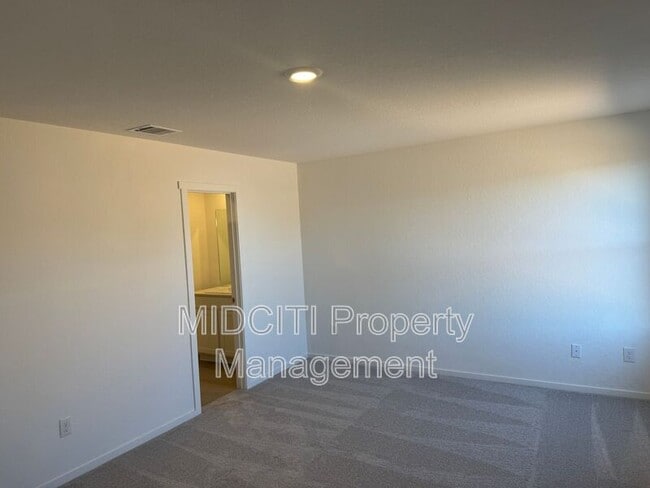 Building Photo - 9161 Luciano Pl