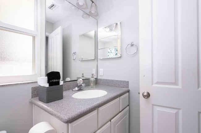 Building Photo - 111 NW 24th St