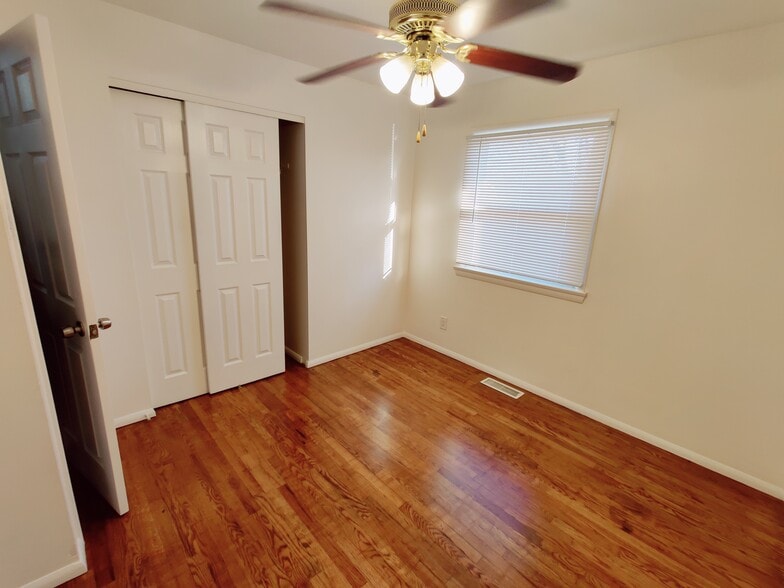 Bedroom 3 - 3291 Bristol Hall Dr