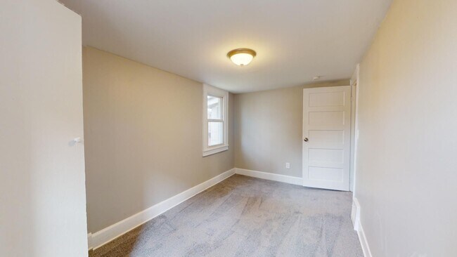 Building Photo - Brooklyn Centre Area - 3 Bedroom - Single ...