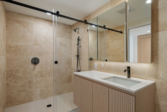 Building Photo - Brand New Luxury Studio at Park Ward Village | Ward Village