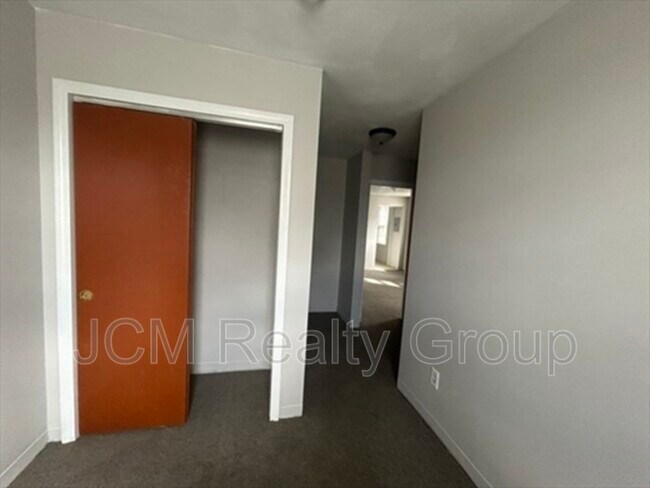 Building Photo - 63 Shawmut St