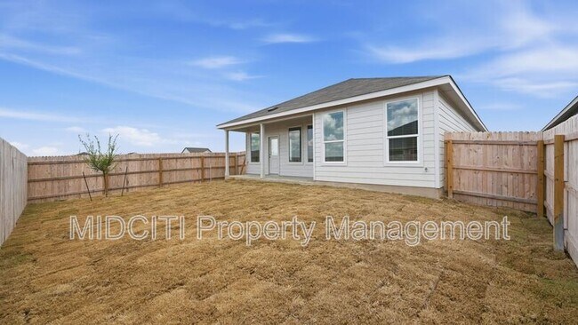 Building Photo - 1304 Apron Trl