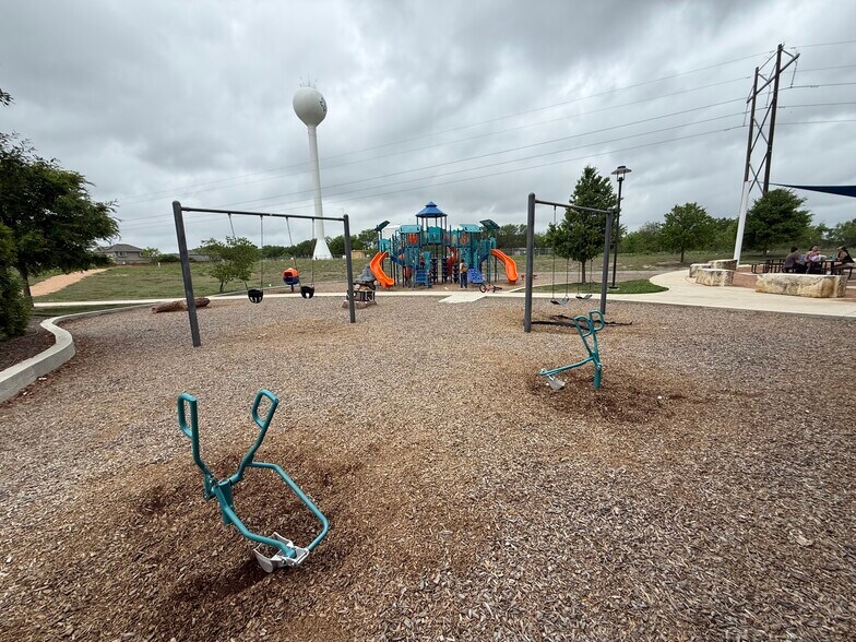 Building Photo - 480 Tailwind Dr