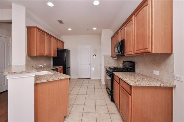Building Photo - 468 Hunt Dr