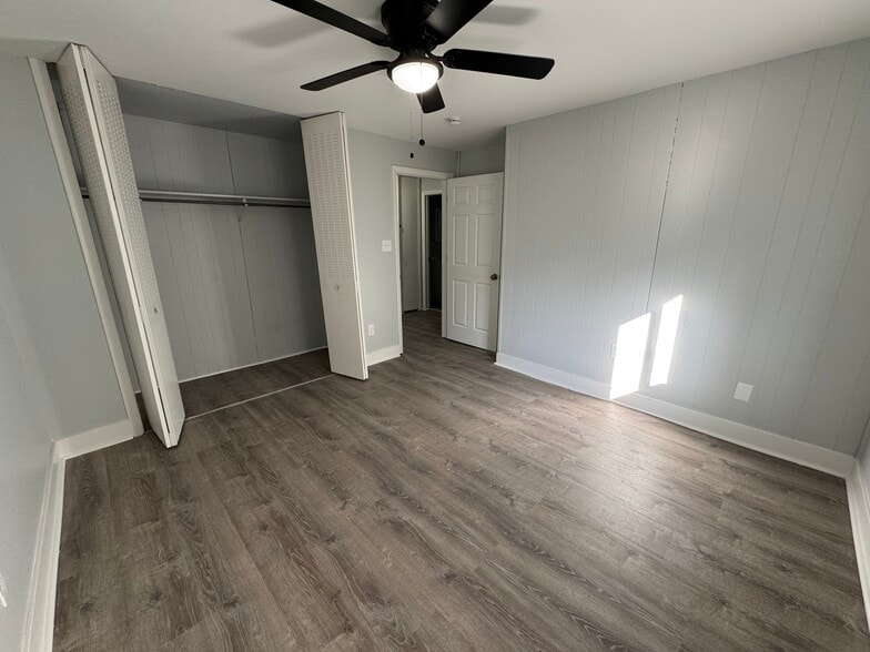 Building Photo - 363 Woodruff St