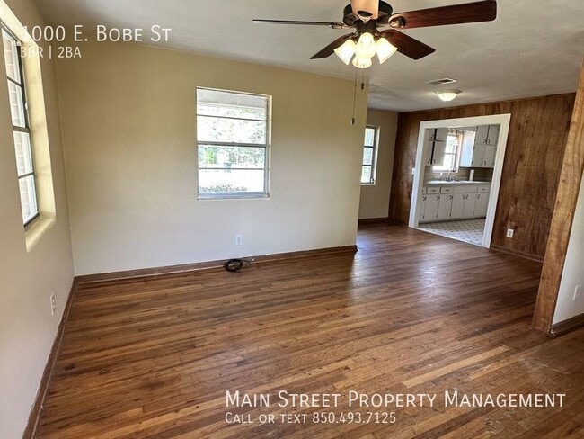 Building Photo - 1000 E Bobe St