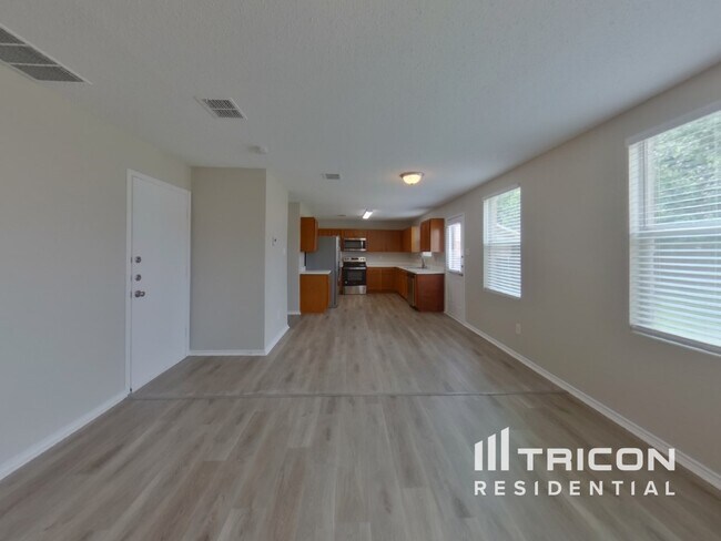 Building Photo - 5009 River Rock Blvd