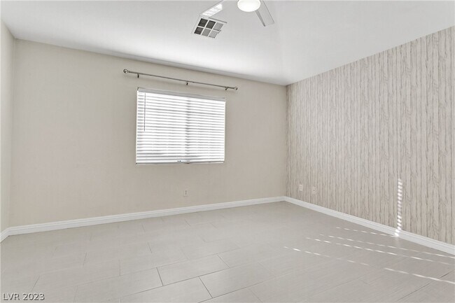 Building Photo - 5370 Cholla Cactus Ave