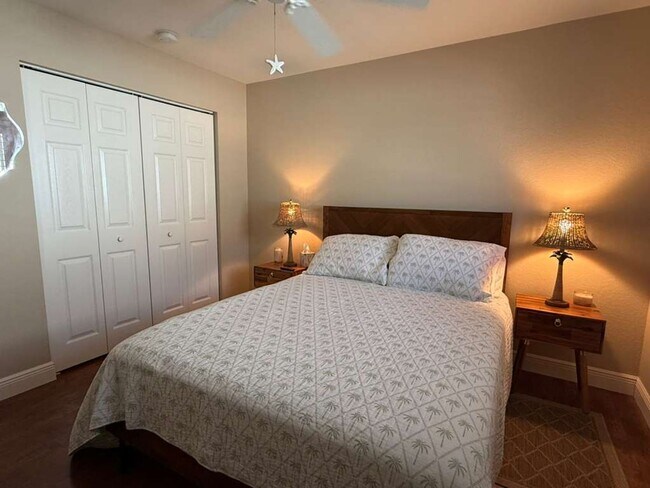 Building Photo - 4BR / 2BA Pool Home Near the Beach – Bonita Springs, FL