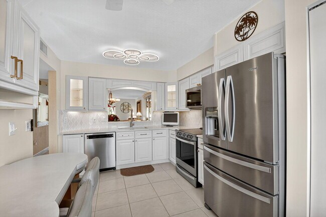 Building Photo - 12529 Imperial Isle Dr