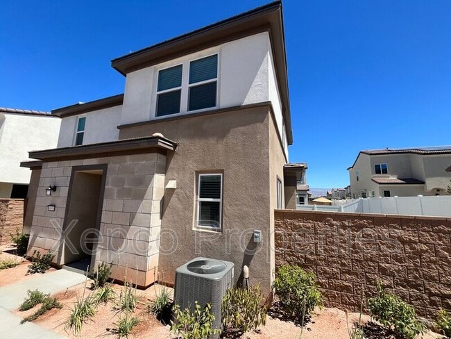 Building Photo - 41425 Penn Dr