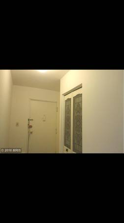 Building Photo - 876 College Pkwy