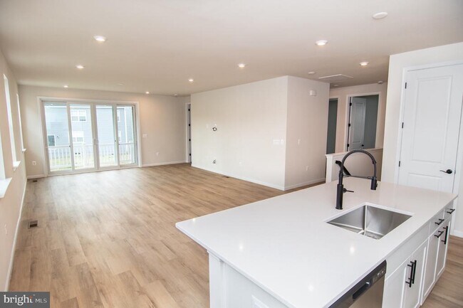 Building Photo - 35535 Aspen Wy