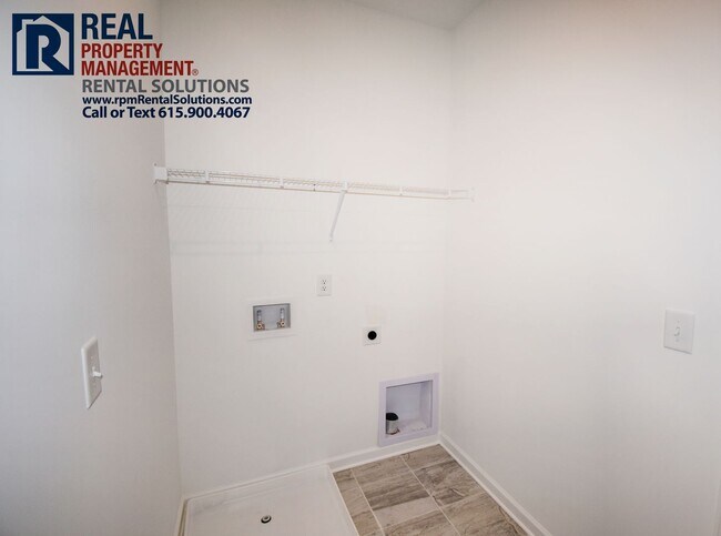 Building Photo - Gorgeous all brick home in Antioch! Attached garage!