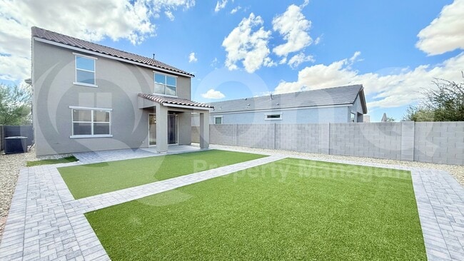 Building Photo - 40414 W Sunland Dr