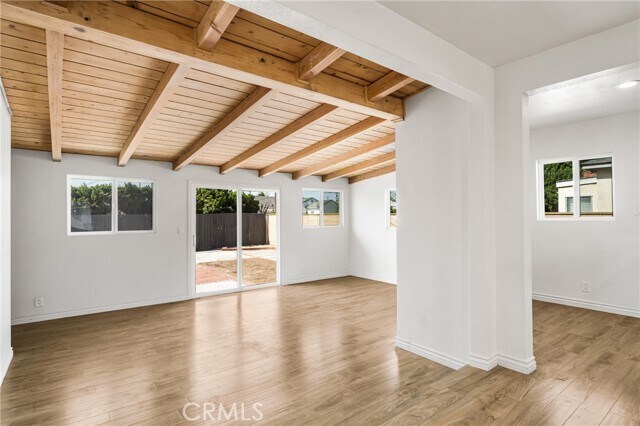 Building Photo - 2024 W 160th St