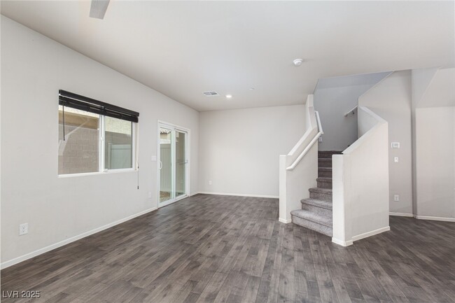 Building Photo - 4740 Blaise Ave