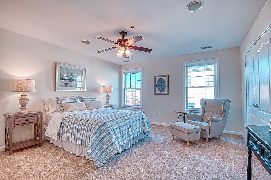 Building Photo - 2016 Fleet St