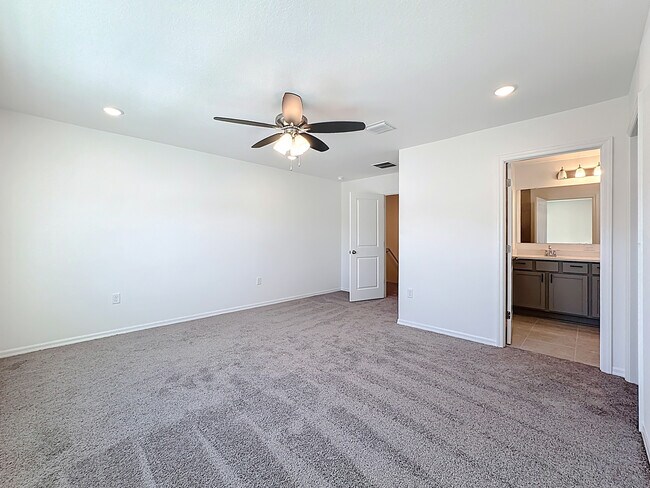 Building Photo - 3741 Academia Ave