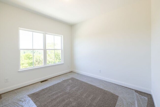 Building Photo - Welcome to Terra Vista located in Hardin V...