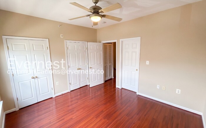 Building Photo - 21803 Flanders Ct