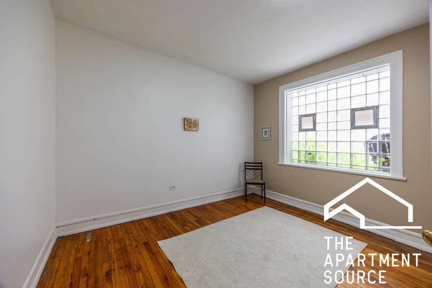 Building Photo - 2023 N Humboldt Blvd