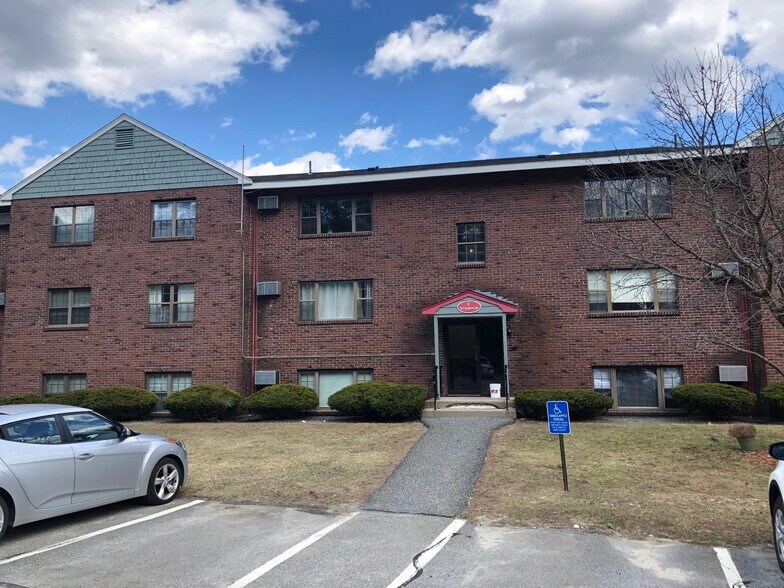 Rear entrance - 23 Spencer Rd