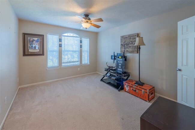 Building Photo - 3818 Houston Lake Dr