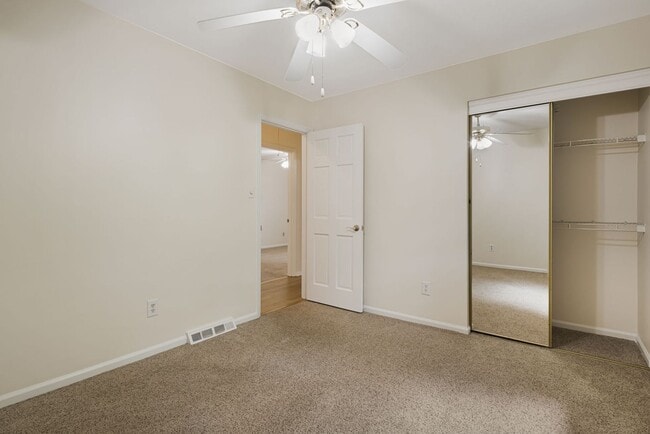 Building Photo - 3-Bedroom Home in North AVL with Studio an...