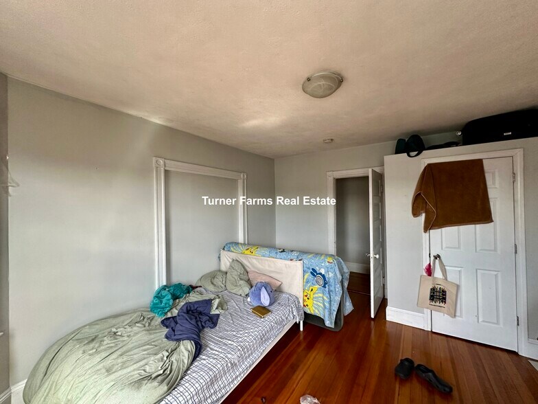 Building Photo - 23 Granite St