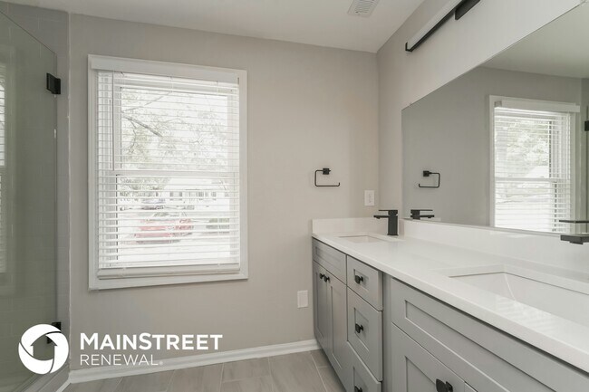 Building Photo - 2824 Beech Nut Rd